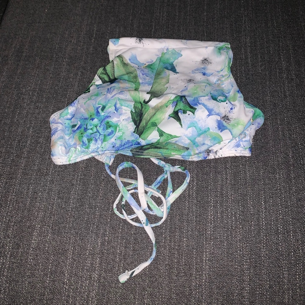 Sheridyn swim bikini top
